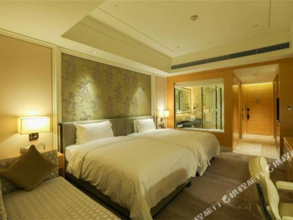 Ming Du Lakeside Hotel 南宁 外观 照片